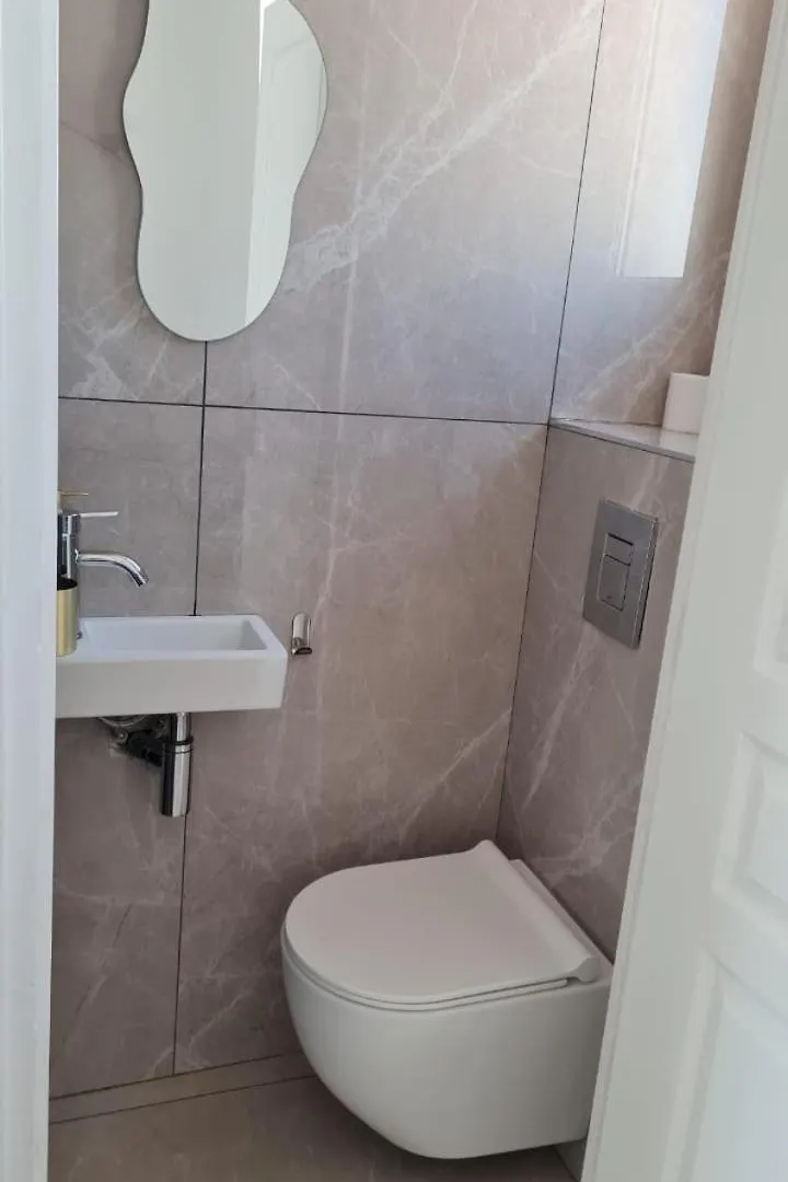 Nouveau Appartement Carre D'Or Nice Apartment