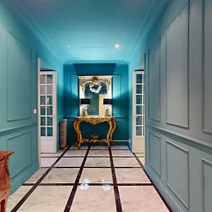 Silver Five Stars House Nice